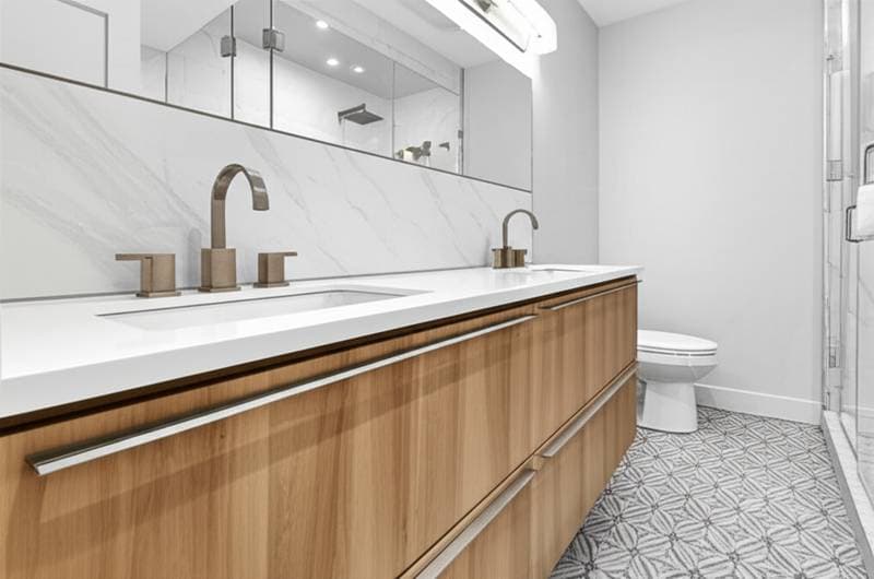 Featured image for Smart Bathroom Fixes That Return 70% of Your Investment